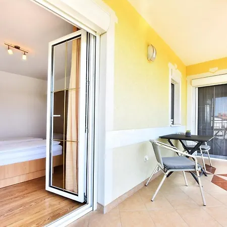 Penzion House Tomic For Max 22 Persons Maj 3*