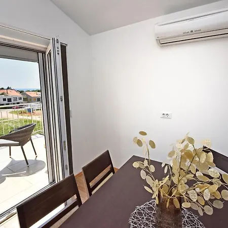 House Tomic For Max 22 Persons Maj Penzion Poreč